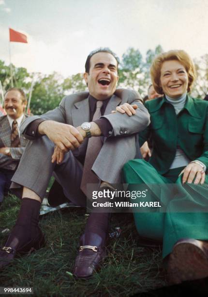 Georges Marchais et son épouse Liliane à la fête de l'Humanité le 8 septembre 1974 à La Courneuve, France.