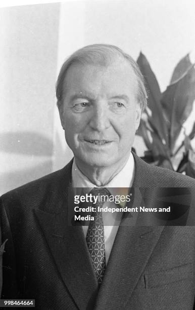 President of the EEC Commission Mr Jacques Delors visiting Taoiseach Charles Haughey at the Mater Misericordiae Hospital Nursing Home, . .