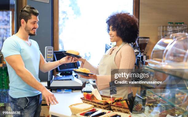 Man Rates Fast Food Fast Food Restaurant Cashier Photos and Premium High Res Pictures ...