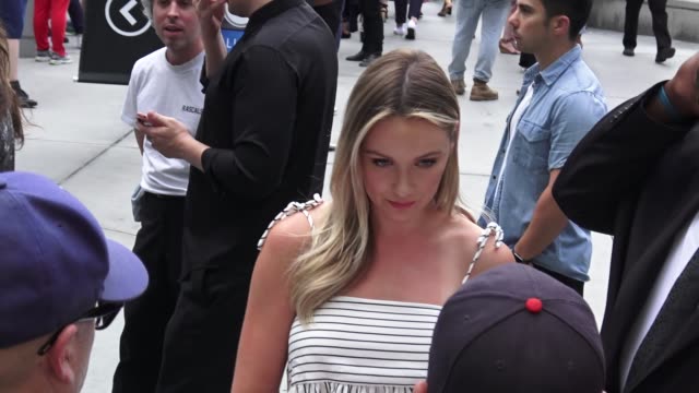 Celebrity Feet Videos and HD Footage - Getty Images