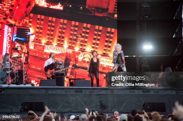 Cyndi Lauper performs on the mainstage at The Plains of Abraham in The Battlefields Park during day 9 of the 51st Festival d'ete de Quebec on July...