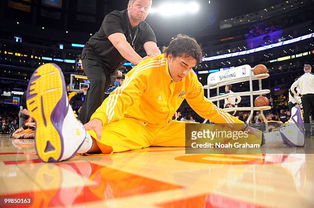 Sasha Vujacic of the Los Angeles Lakers warms up before taking on the Phoenix Suns in Game One of the Western Conference Finals during the 2010 NBA...