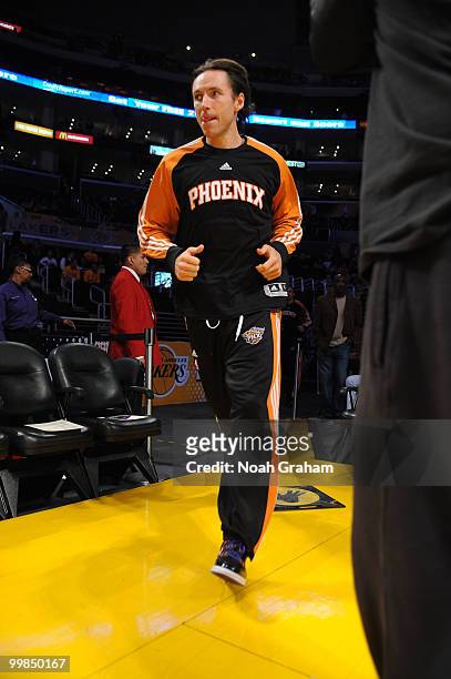 Steve Nash of the Phoenix Suns runs onto the court before taking on the Los Angeles Lakers in Game One of the Western Conference Finals during the...