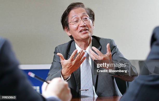Jonney Shih, chairman of Asustek Computer Inc., speaks during an interview at the company's headquarters in Taipei, Taiwan, on Wednesday, May 12,...