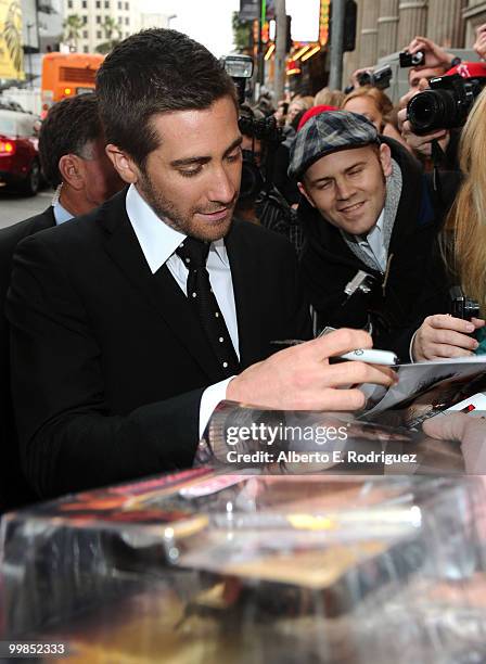 Actor Jake Gyllenhaal arrives at the "Prince of Persia: The Sands of Time" Los Angeles premiere held at Grauman's Chinese Theatre on May 17, 2010 in...