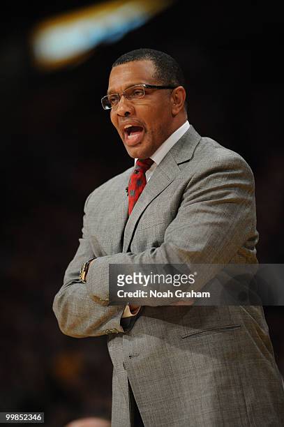 Head coach Alvin Gentry of the Phoenix Suns directs his team against the Los Angeles Lakers in Game One of the Western Conference Finals during the...