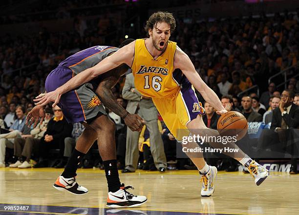Pau Gasol of the Los Angeles Lakers drives with the ball against the Phoenix Suns in Game One of the Western Conference Finals during the 2010 NBA...