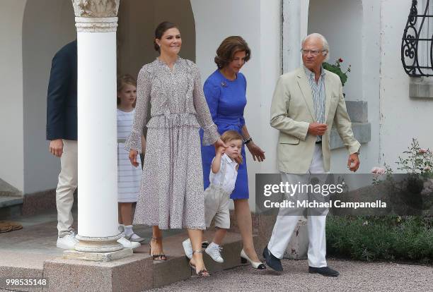 Prince Daniel of Sweden, Princess Estelle of Sweden, Crown Princess Victoria of Sweden, Prince Oscar of Sweden, Queen Silvia of Sweden and King Carl...