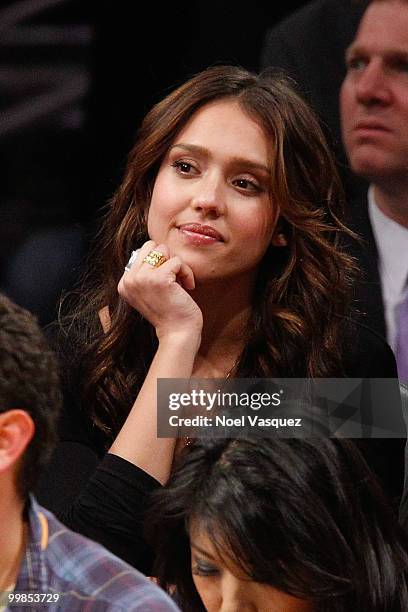 Jessica Alba attends Game One of the Western Conference Finals between the Phoenix Suns and the Los Angeles Lakers during the 2010 NBA Playoffs at...