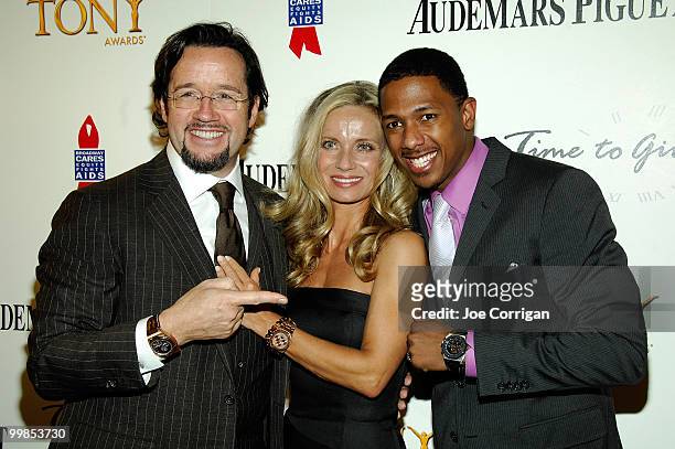 Francois-Henry Bennahmias, President & CEO of Audemars Piguet North America, his wife Alice Bennahmias and actor/musician Nick Cannon attend Audemars...