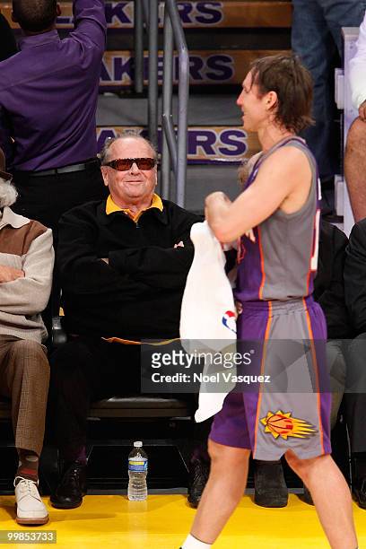 Jack Nicholson attends Game One of the Western Conference Finals between the Phoenix Suns and the Los Angeles Lakers during the 2010 NBA Playoffs at...
