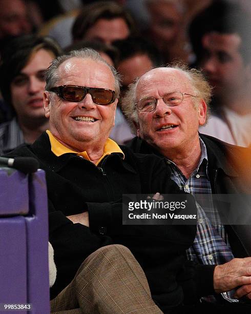 Jack Nicholson attends Game One of the Western Conference Finals between the Phoenix Suns and the Los Angeles Lakers during the 2010 NBA Playoffs at...
