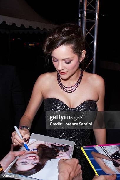 Marion Cotillard attends the Chopard 150th Anniversary Party at the VIP Room of Cannes on May 17, 2010 in Cannes, France.