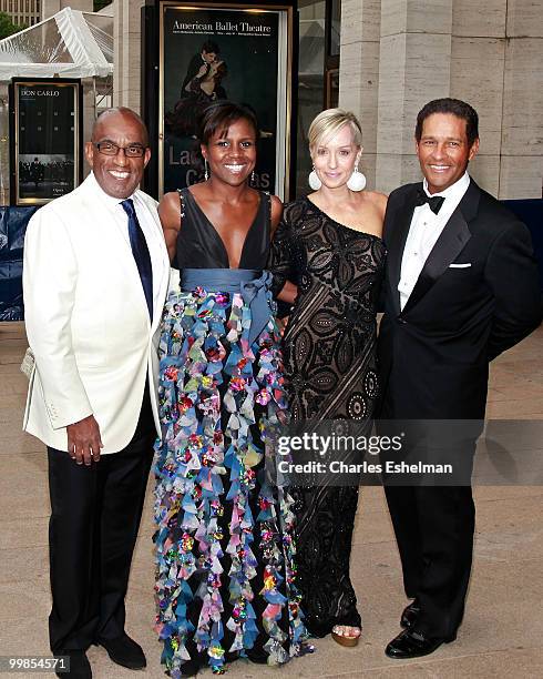 "Today Show" anchor Al Roker, ABC News journalist Deborah Roberts, Hillary Gumbel and television sportscaster Bryant Gumbel attend the 2010 American...