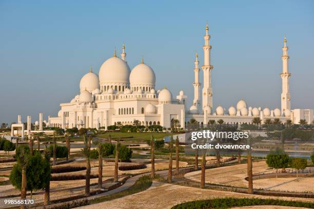 sheikh zayed white mosque in abu dhabi, uae - zayed stock pictures, royalty-free photos & images