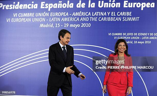 Spain's Prime Minister Jose Luis Rodriguez Zapatero welcomes Costa Rica's new President Laura Chinchilla before a EU-LAC summit on May 18, 2010 in...