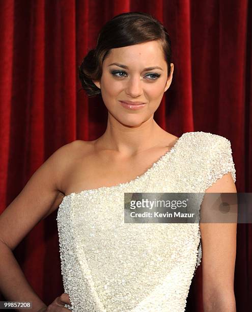 Marion Cotillard arrives to the TNT/TBS broadcast of the 16th Annual Screen Actors Guild Awards held at the Shrine Auditorium on January 23, 2010 in...