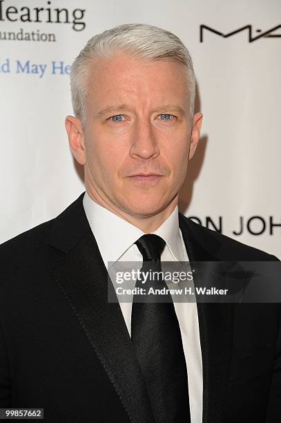 Journalist Anderson Cooper attends the 8th Annual Elton John AIDS Foundation�s "An Enduring Vision" benefit at Cipriani, Wall Street on November 16,...
