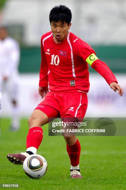 North Korea's Hong Yong Jo controls the ball during a friendly football game against Paraguay, in Nyon on May 15, 2010 ahead of the FIFA World Cup...