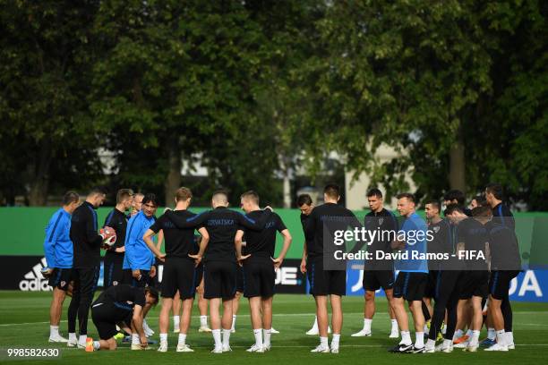 Zlatko Dalic, Head coach of Croatia speaks to his players during a Croatia training session during the 2018 FIFA World Cup at Luzhniki Stadium on...