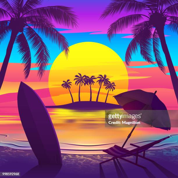 ilustraciones, imágenes clip art, dibujos animados e iconos de stock de playa tropical al atardecer con isla - hawaii islands