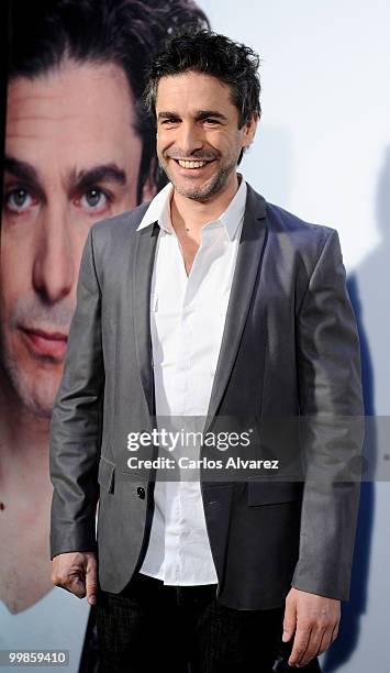 Actor Leonardo Sbaraglia attends "Impostores" photocall at the Palacio Retiro Hotel on May 18, 2010 in Madrid, Spain.