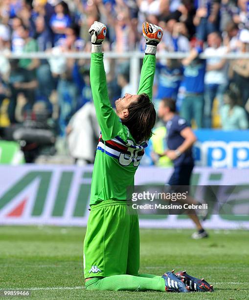 Marco Storari of UC Sampdoria celebrates the fourth place and Champions League qualification during the Serie A match between UC Sampdoria and SSC...