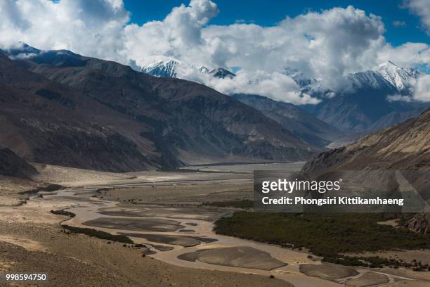 landscape view of desert in nubra valley, leh ladakh, india - nubra valley stock pictures, royalty-free photos & images