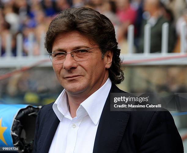 Head coach Walter Mazzarri of SSC Napoli during the Serie A match between UC Sampdoria and SSC Napoli at Stadio Luigi Ferraris on May 16, 2010 in...