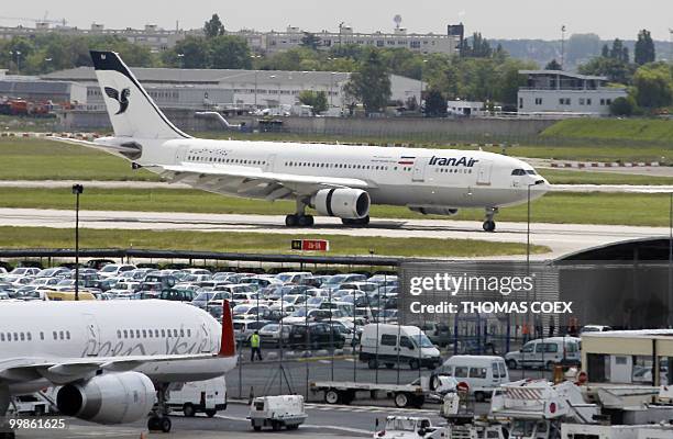 Picture taken on May 18, 2010 shows an Iran Air plane which alledgedly is to carry home Iranian agent Ali Vakili Rad, on May 18, 2010 at Paris-Orly...