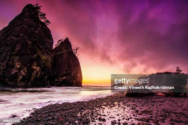 dramatic sunset rialto beach - rialto beach stock pictures, royalty-free photos & images
