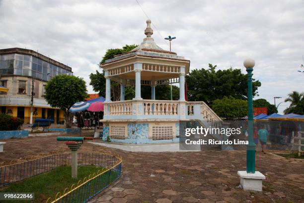 bandstand at matriz square, santarem, brazil - northern brazil stock pictures, royalty-free photos & images