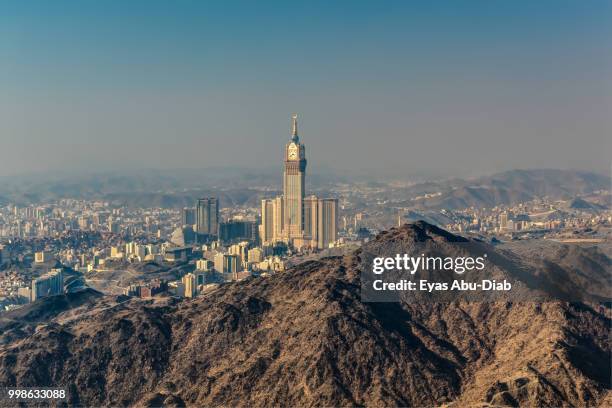 clock tower of makkah - makkah clock tower stock pictures, royalty-free photos & images