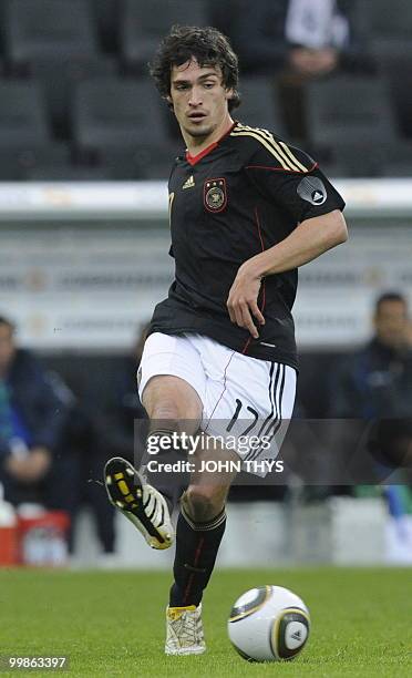 Germany's defender Mats Hummels controls the ball during the friendly football match Germany vs Malta in the western German city of Aachen on May 13,...