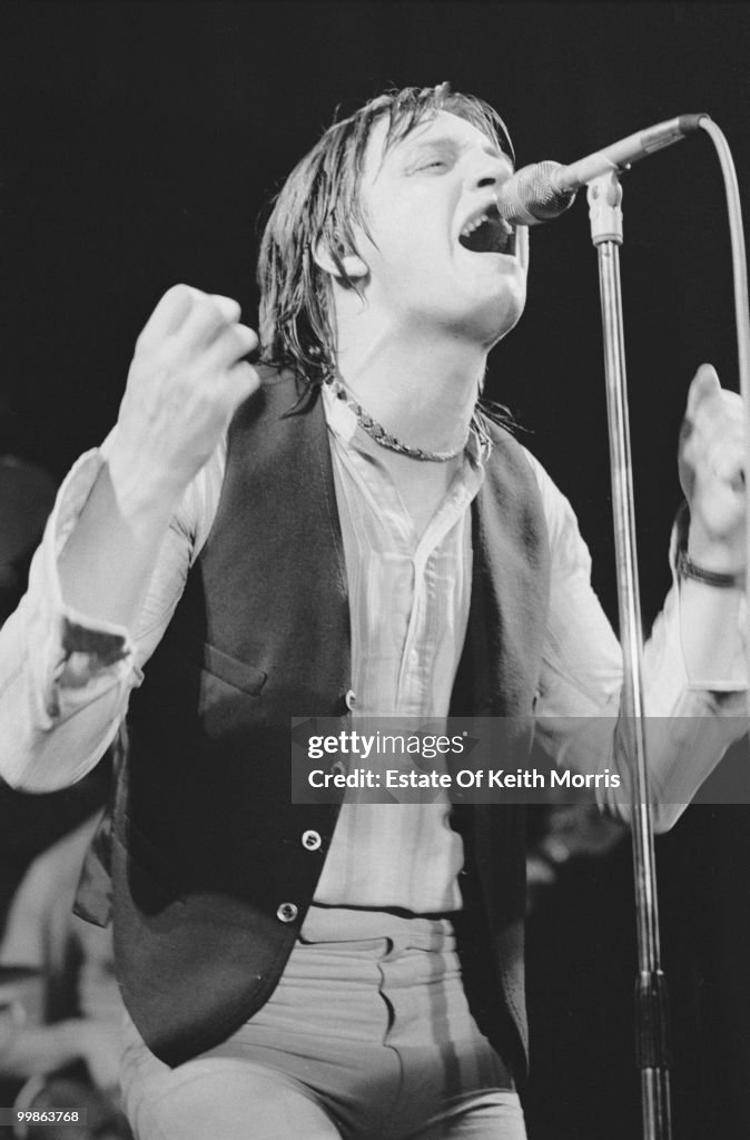 English rock singer and guitarist Jess Roden in concert in London ...