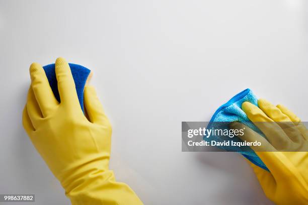 Hand With Rag 49,928 Rag Stock Photos, High-Res Pictures, and Images - Getty Images