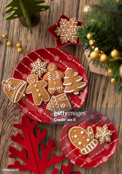 gingersnap - figurita de jengibre fotografías e imágenes de stock