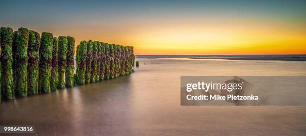 sonnenuntergang - sonnenuntergang fotografías e imágenes de stock