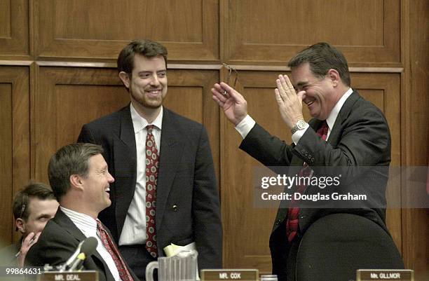 Chris Cox, R-Calif., and W.J. "Billy" Tauzin, R-La., during a hearing on the Firestone Tire recall.