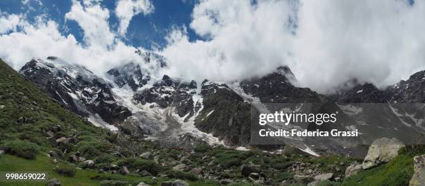 alpine landscape at monte rosa and belvedere glacier - alpes peninos fotografías e imágenes de stock