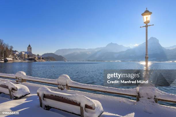 wolfgangsee in winter - wolfgangsee stock pictures, royalty-free photos & images