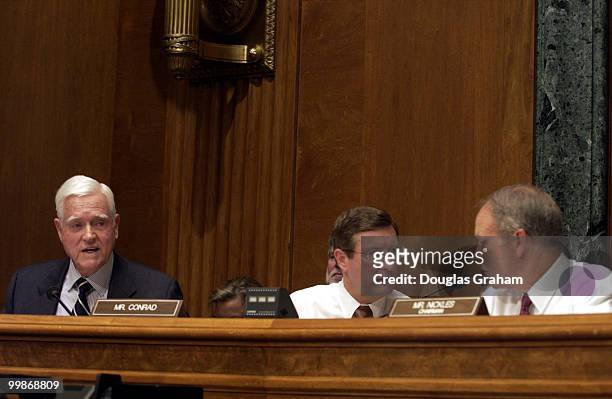Ernest Fritz Hollings, D-SC., Kent Conrad, D-ND., and Chairman Don Nickles, R-OK., during the Senate Budget Committee Budget and Economic Outlook...