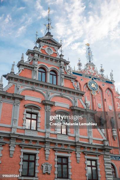 atvian attraction - house of the blackheads, in old city riga, latvia - house of blackheads 個照片及圖片檔