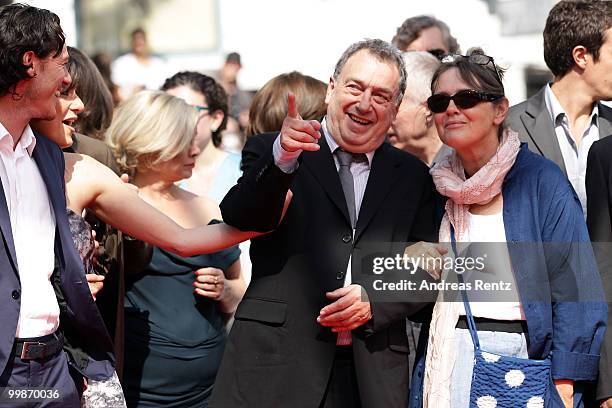 Luke Evans, Lola Frears, Stephen Frears and wife Anne Rothenstein attend the "Tamara Drewe" Premiere at Palais des Festivals during the 63rd Annual...