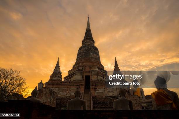 big pagoda at wat yai chai mongkol - sanyi stock pictures, royalty-free photos & images