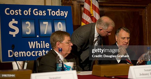 Johnny Isakson, R-GA., Jeff Sessions, R-AL., and Senate Minority Whip Jon Kyl, R-Ariz.; during a energy forum to discuss rising fuel costs and ways...