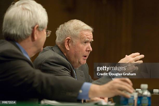 Former House Speaker Newt Gingrich, R-Ga. And John Murtha, D-Pa.; testify before the full committee hearing on "Iraq: Alternative Plans Continued -...