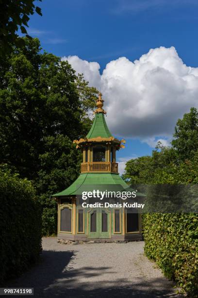 gazebo at the royal palace, drottningholm - drottningholm palace stock-fotos und bilder