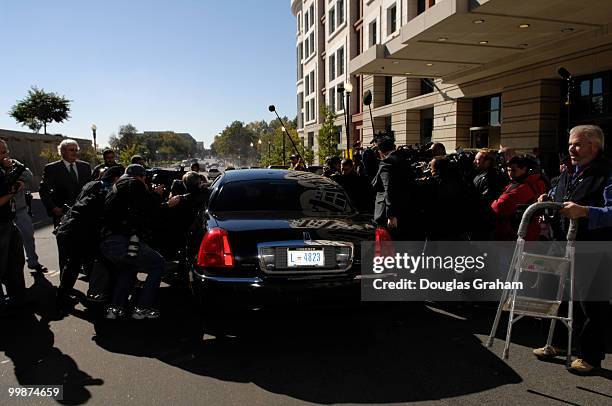 Bob Ney's car trys to leave the U.S. District Court October 13, 2006 in Washington, DC. The car was held up by photographers blocking the street and...
