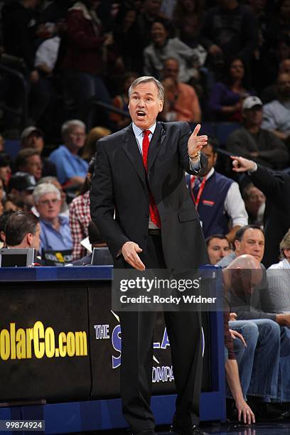 Head coach Mike D'Antoni of the New York Knicks reacts during the game against the Golden State Warriors at Oracle Arena on April 2, 2010 in Oakland,...